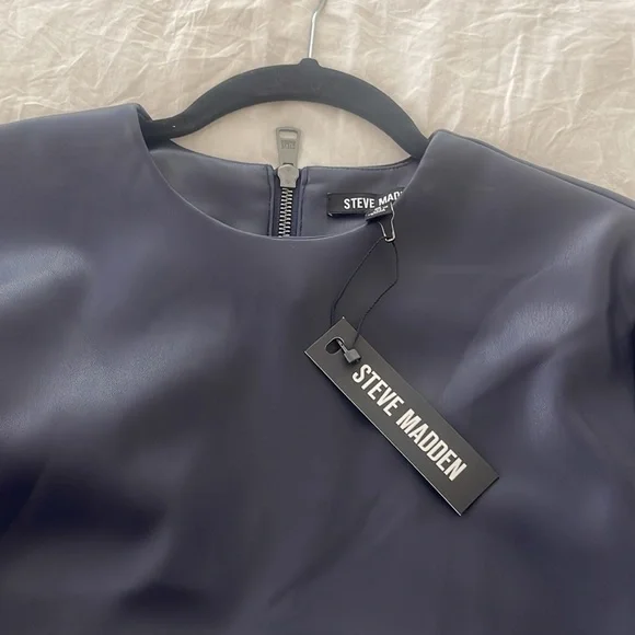 NWT STEVE MADDEN FAUX LEATHER NAVY TOP - Picture 9 of 9